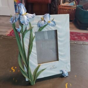 Kohls Think Spring Blue Iris Ceramic 3D Sculpted Picture Frame 3.25x2.25 Photo